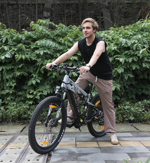 DUOTTS E29 Elektrofahrrad, 250-W-Motor, 48-V-13,5-Ah-Akku, 27,5 Zoll DUOTTS E29 Elektrofahrrad, 250-W-Motor, 48-V-13,5-Ah-Akku, 27,5 Zoll